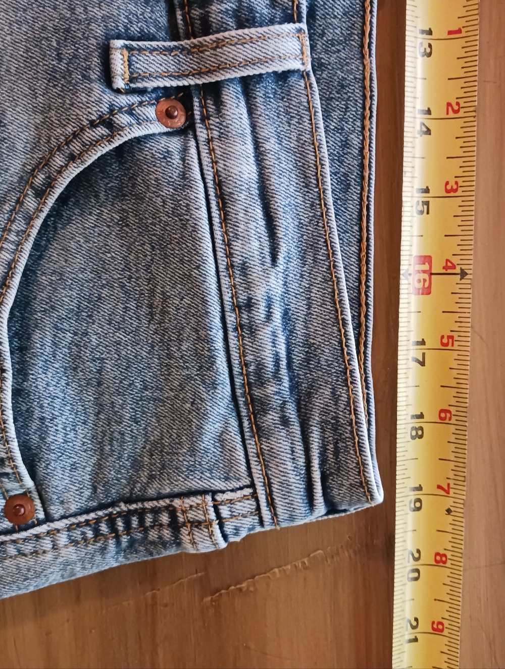 Levi Strauss High Rise Womens Shorts 18 W34 Denim Signature Heritage Western - Picture 9 of 11